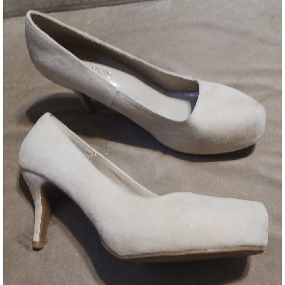 NEW Dream Pairs Nude Suede Round Closed Toe Pumps‎ Heels, Size 11